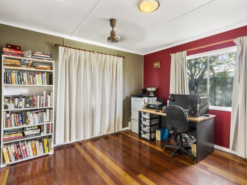 268 Warwick Road, Churchill QLD 4305