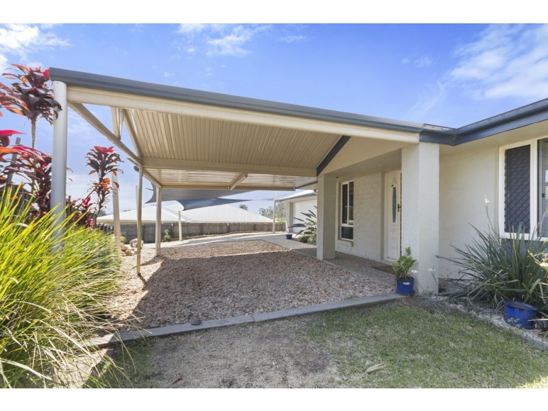 16 Eric Drive, Blackstone QLD 4304