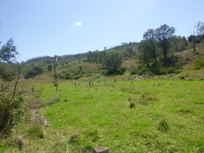 258 East Egypt Road, Mount Whitestone QLD 4347