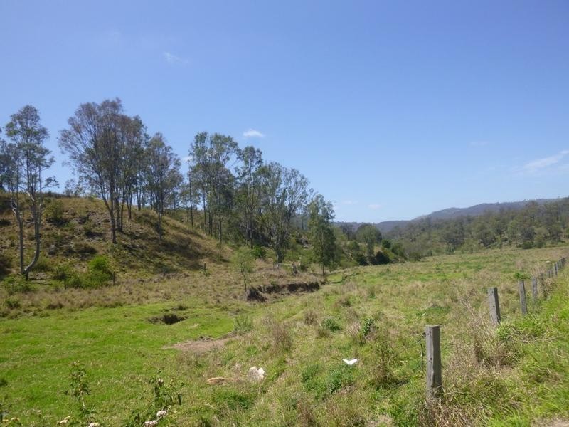 258 East Egypt Road, Mount Whitestone QLD 4347