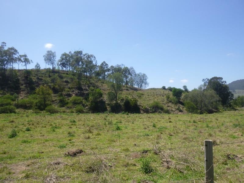 258 East Egypt Road, Mount Whitestone QLD 4347