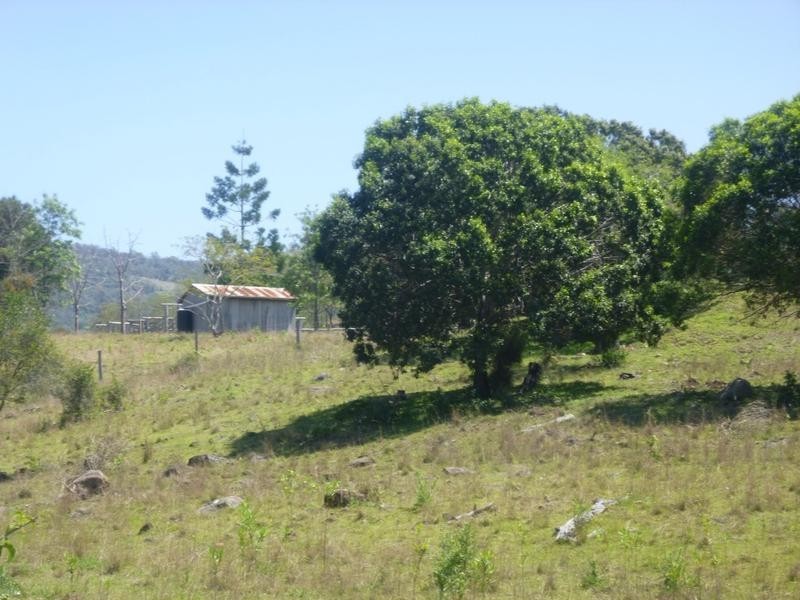 258 East Egypt Road, Mount Whitestone QLD 4347