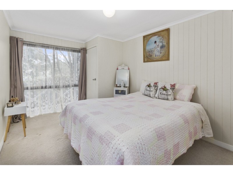 8 Falvey Street, Ripley QLD 4306