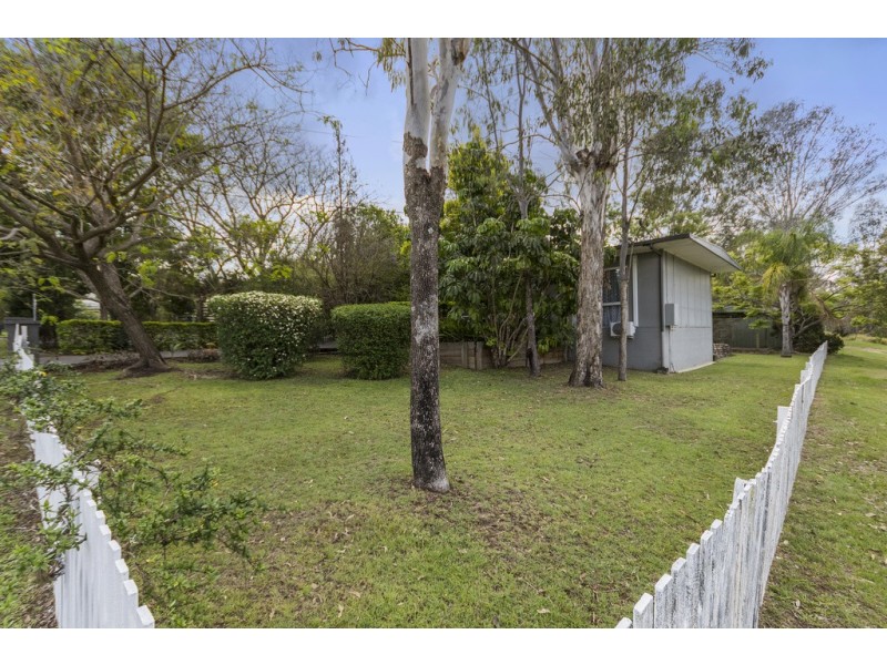 8 Falvey Street, Ripley QLD 4306