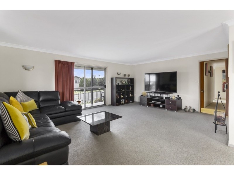 30 Warner Street, Raceview QLD 4305