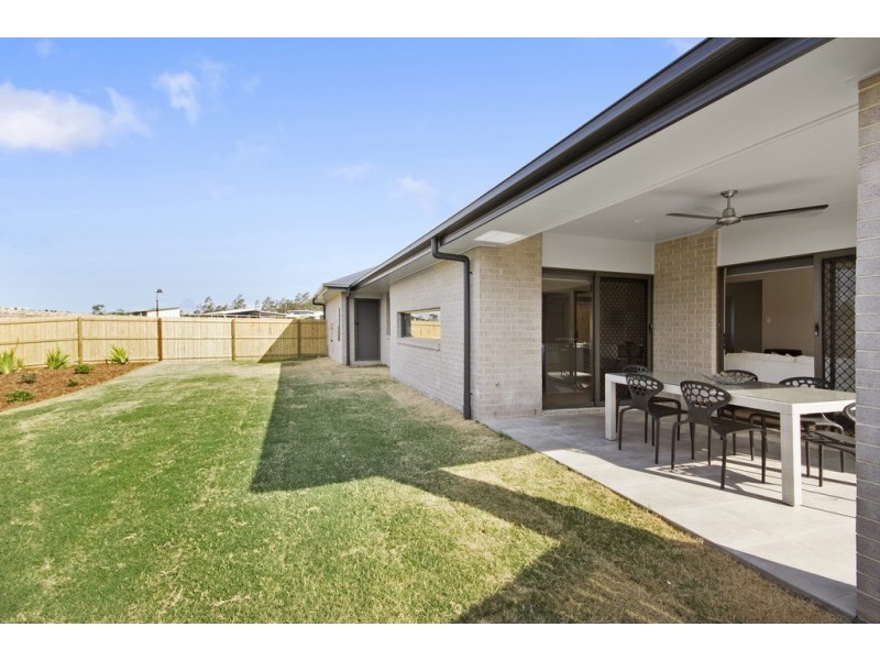 30 Bottlebrush Drive, Deebing Heights QLD 4306