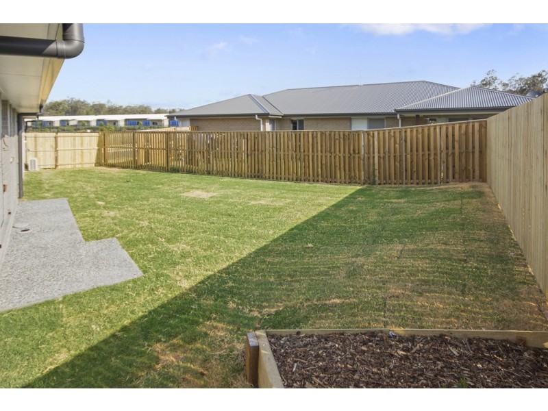 30 Bottlebrush Drive, Deebing Heights QLD 4306