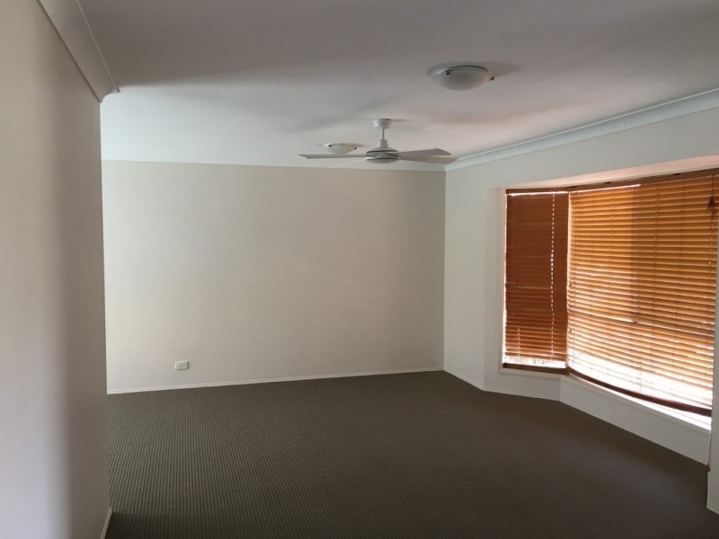 6 Jonquil Circuit, Flinders View QLD 4305
