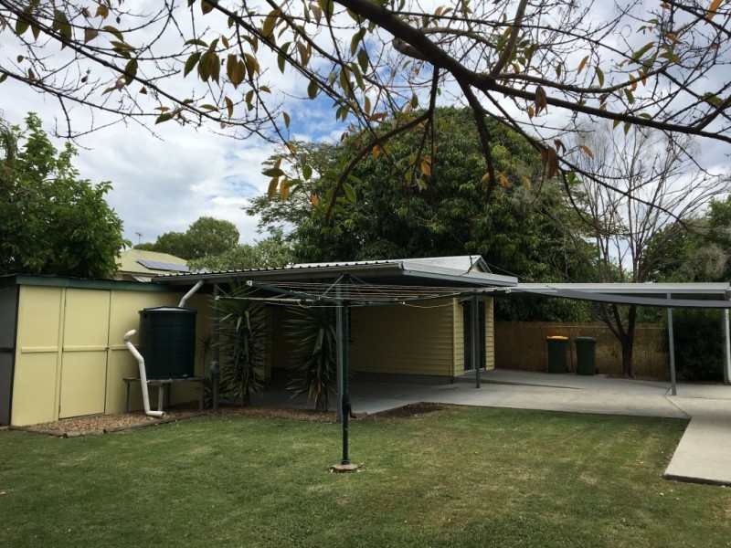 27 Rex Street, Eastern Heights QLD 4305