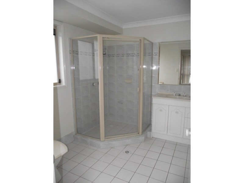 40 Mustang Street, Yamanto QLD 4305