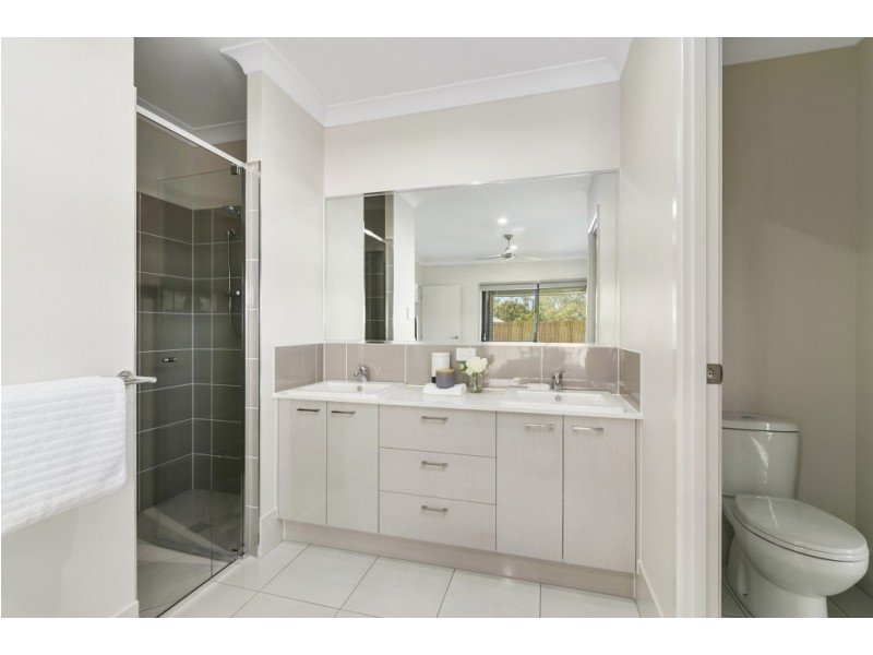 50 Currawong Street, Deebing Heights QLD 4306