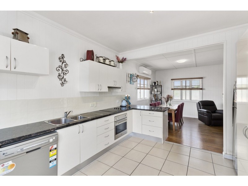 200 Glebe Road, Booval QLD 4304