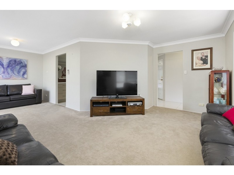 5 Bellmount Place, Brassall QLD 4305