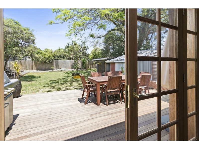 75 Glebe Road, Silkstone QLD 4304