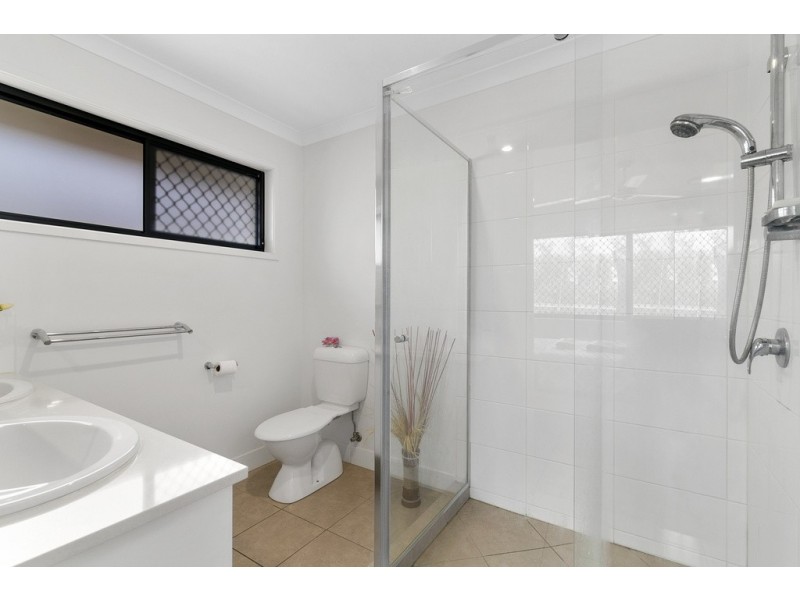91 Steelwood Street, Heathwood QLD 4110
