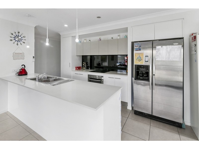 91 Steelwood Street, Heathwood QLD 4110