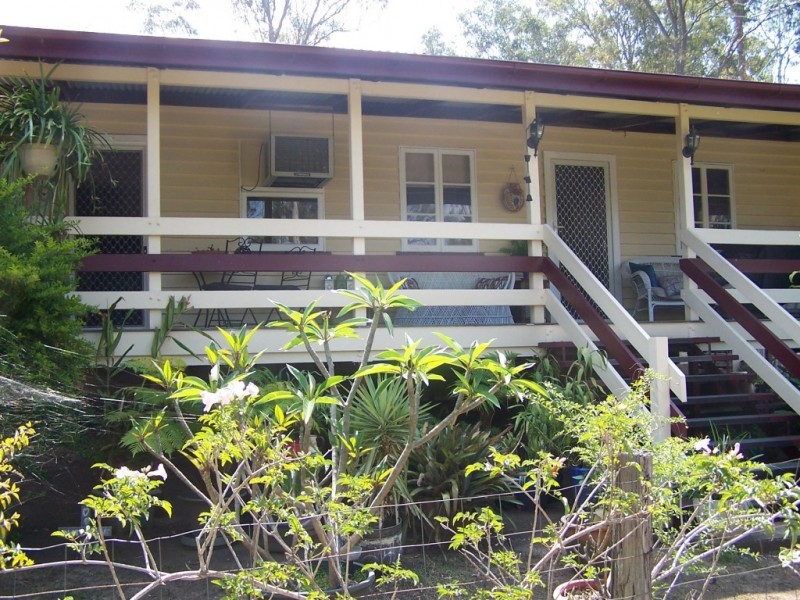 81 Long Gully Road, Summerholm QLD 4341