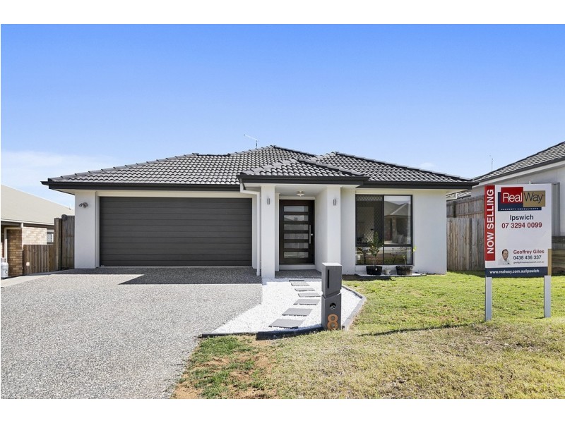 8 Lomandra Street, Deebing Heights QLD 4306