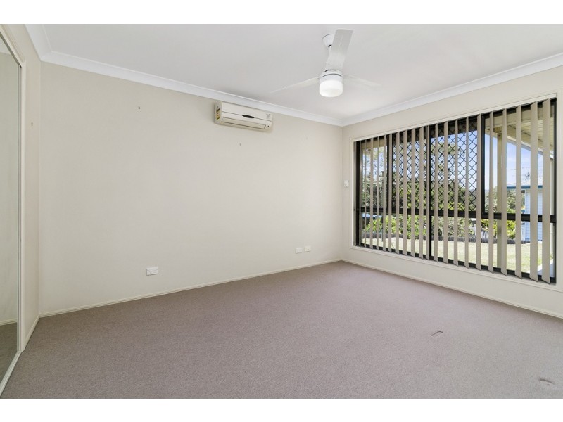 13 Skinner Crescent, Silkstone QLD 4304