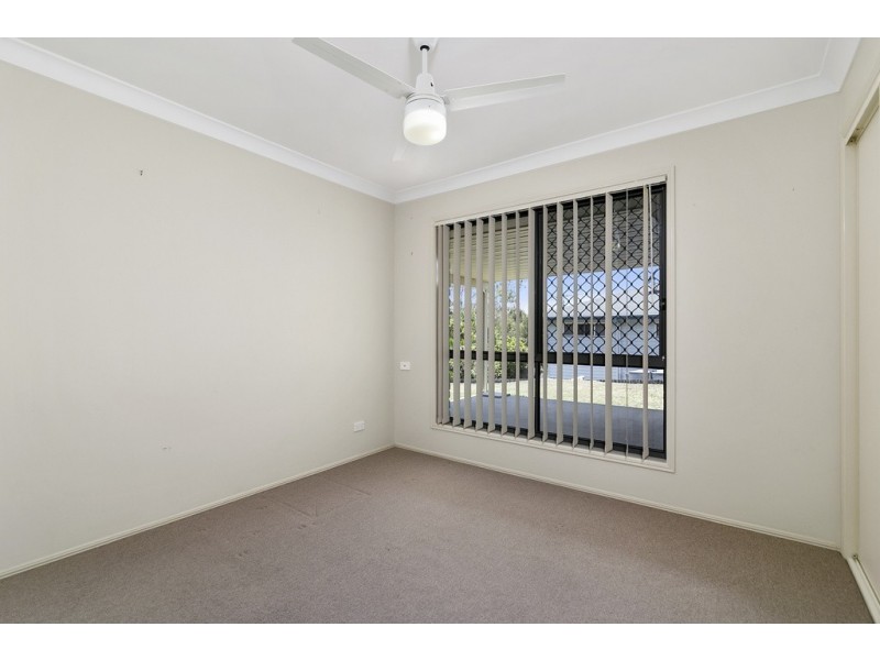 13 Skinner Crescent, Silkstone QLD 4304