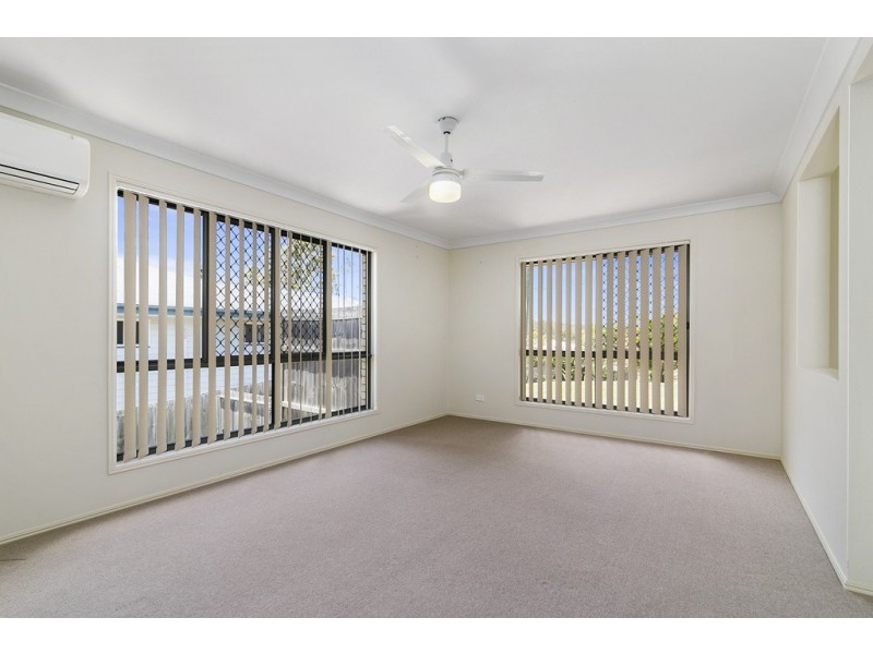 13 Skinner Crescent, Silkstone QLD 4304