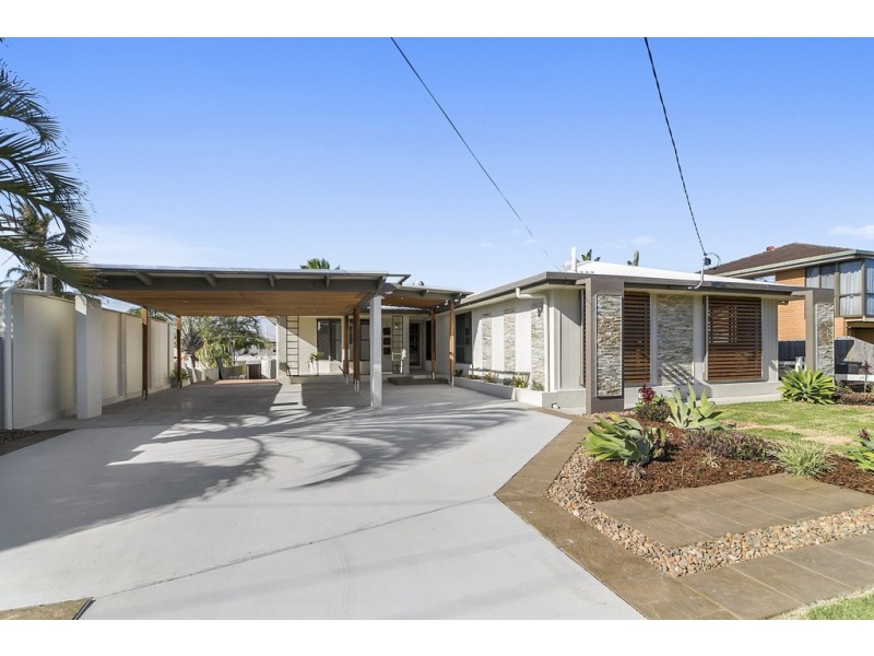 7 Lance Drive, Flinders View QLD 4305