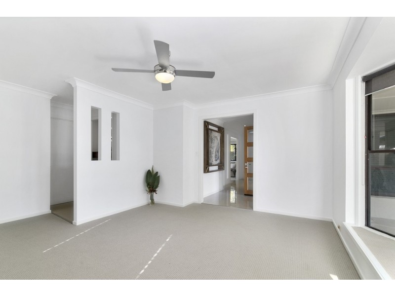 7 Lance Drive, Flinders View QLD 4305