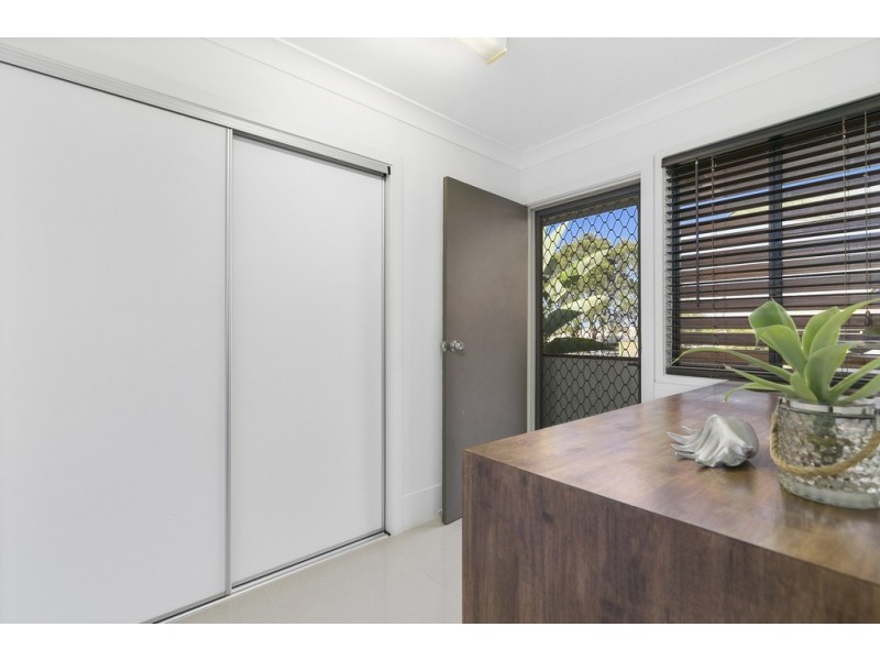 7 Lance Drive, Flinders View QLD 4305