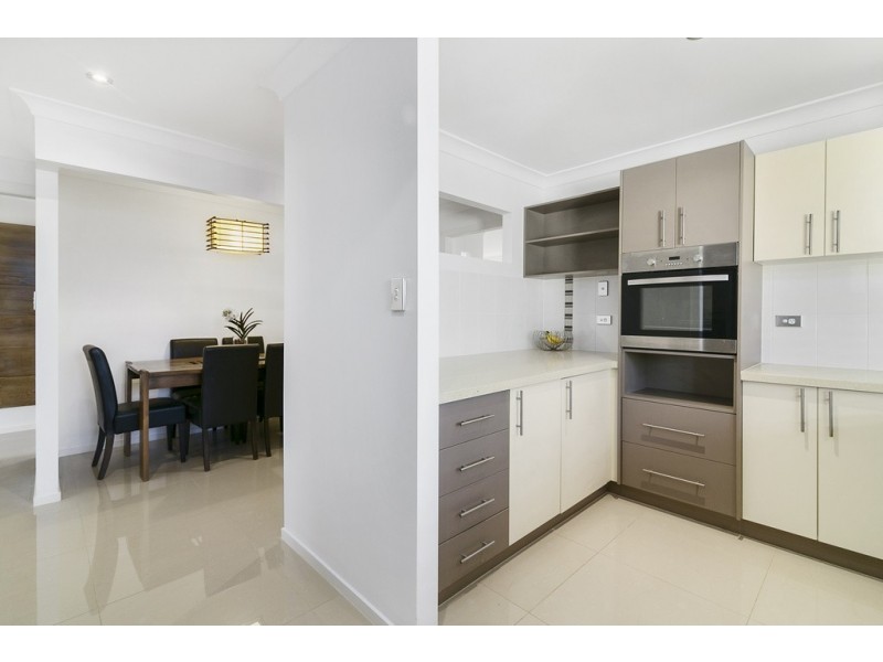 7 Lance Drive, Flinders View QLD 4305