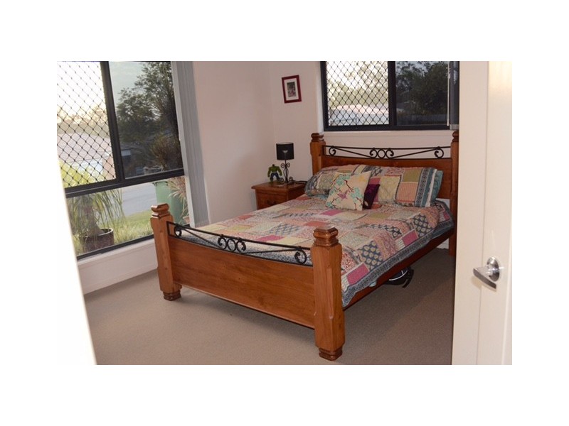 15 Benjamin Court, Yamanto QLD 4305