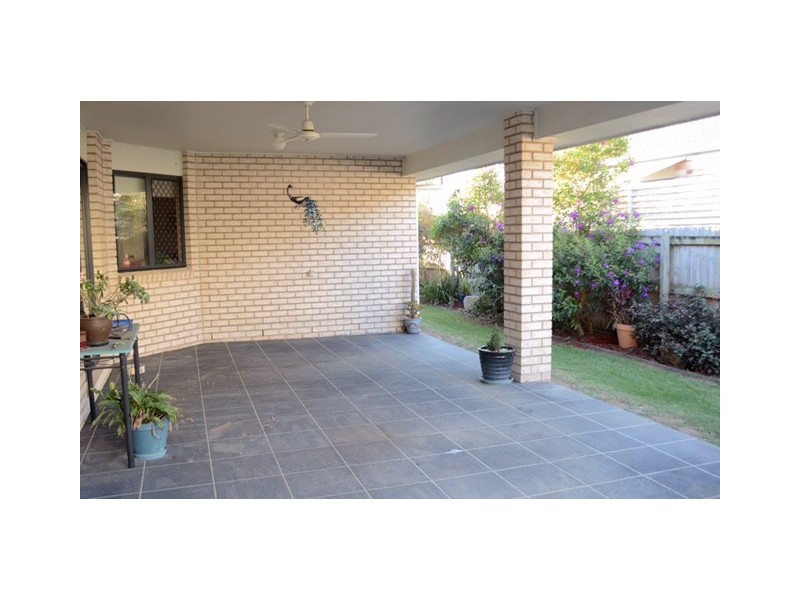 15 Benjamin Court, Yamanto QLD 4305
