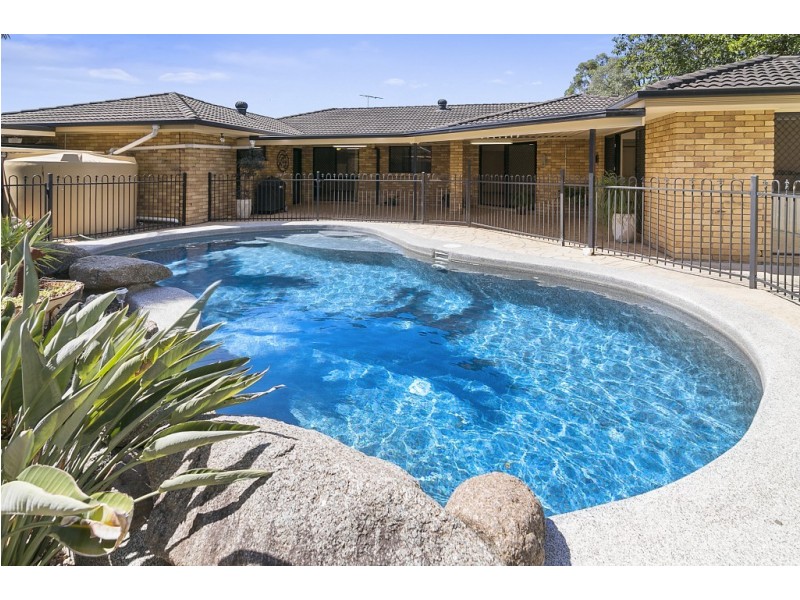 41 Discovery Drive, Flinders View QLD 4305