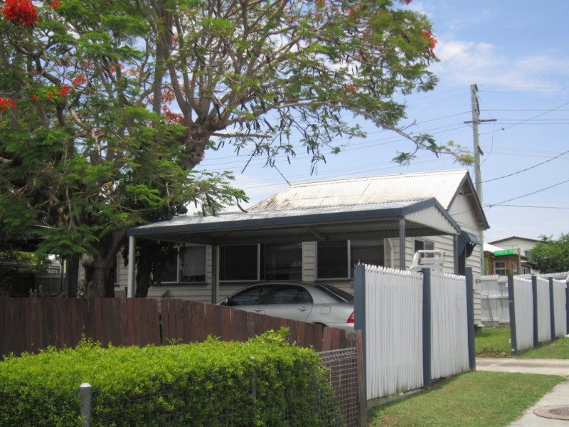 50 Cemetery Road, Eastern Heights QLD 4305
