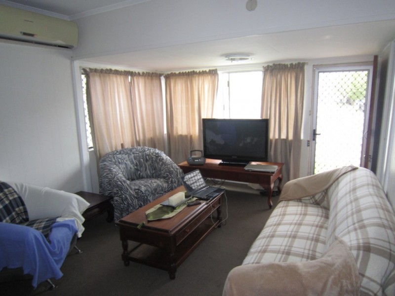 50 Cemetery Road, Eastern Heights QLD 4305