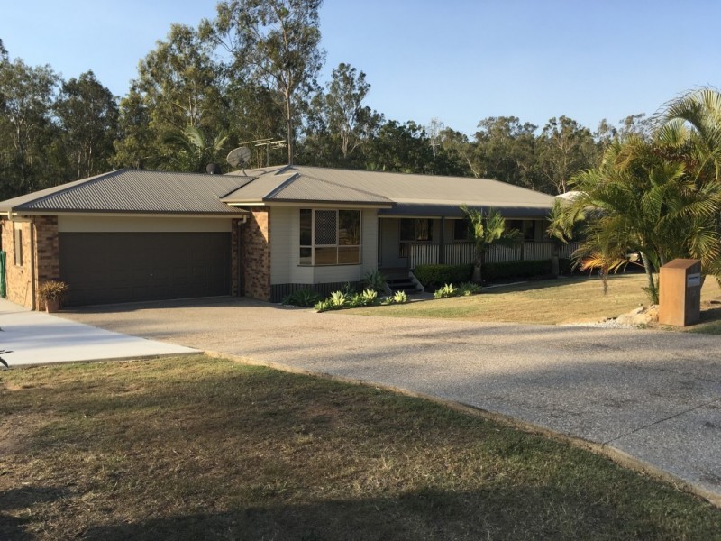 32 Leesmore Court, Deebing Heights QLD 4306