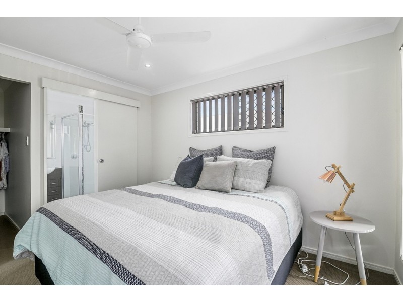 15 Tey Court, Deebing Heights QLD 4306