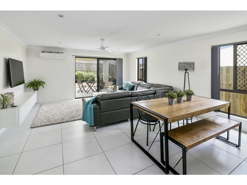 15 Tey Court, Deebing Heights QLD 4306