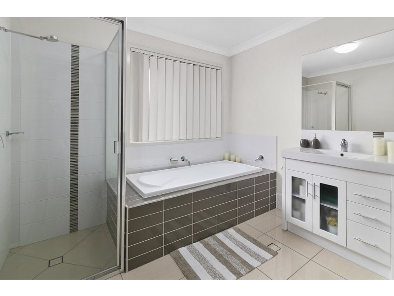 5 Kowari Street, Deebing Heights QLD 4306