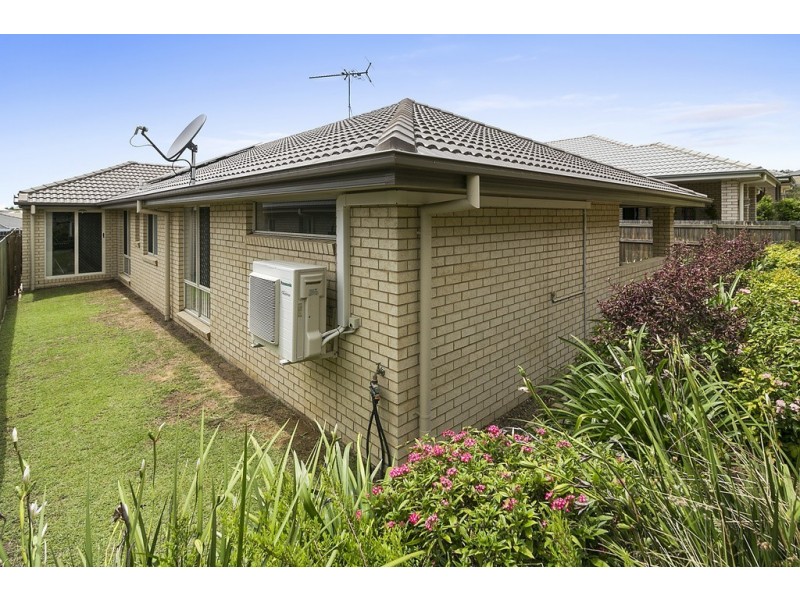 5 Kowari Street, Deebing Heights QLD 4306