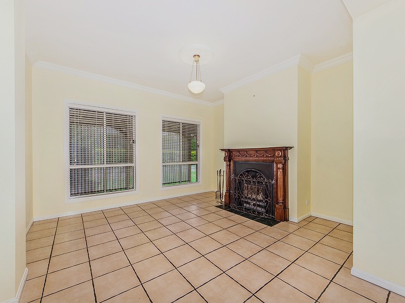 10 Newsky Court, Deebing Heights QLD 4306