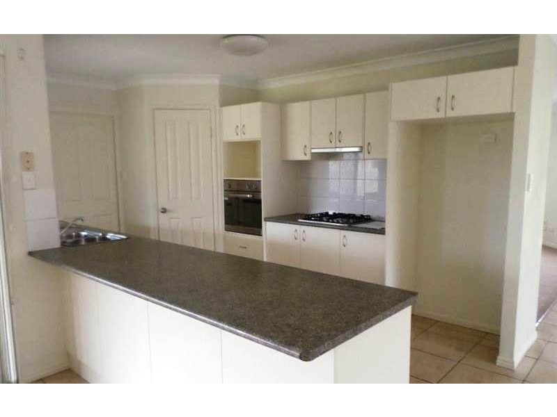 13 Baden Jones Way, North Booval QLD 4304