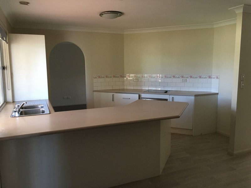 14 Toft Drive, Raceview QLD 4305