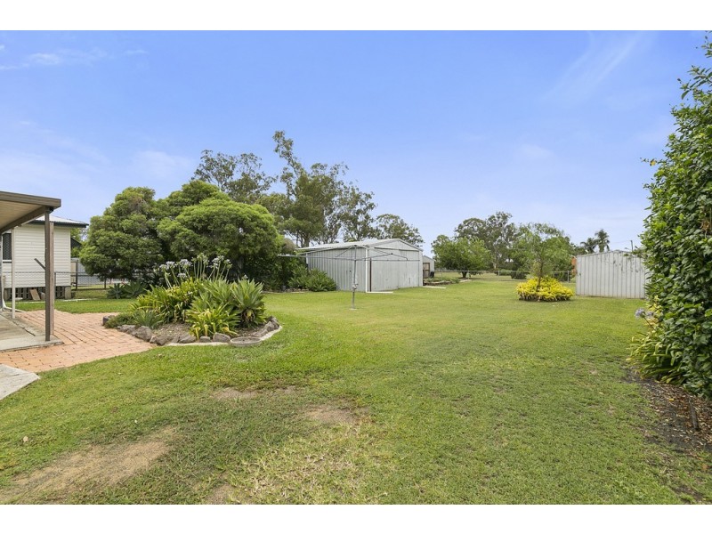 6 Bell Street, Walloon QLD 4306