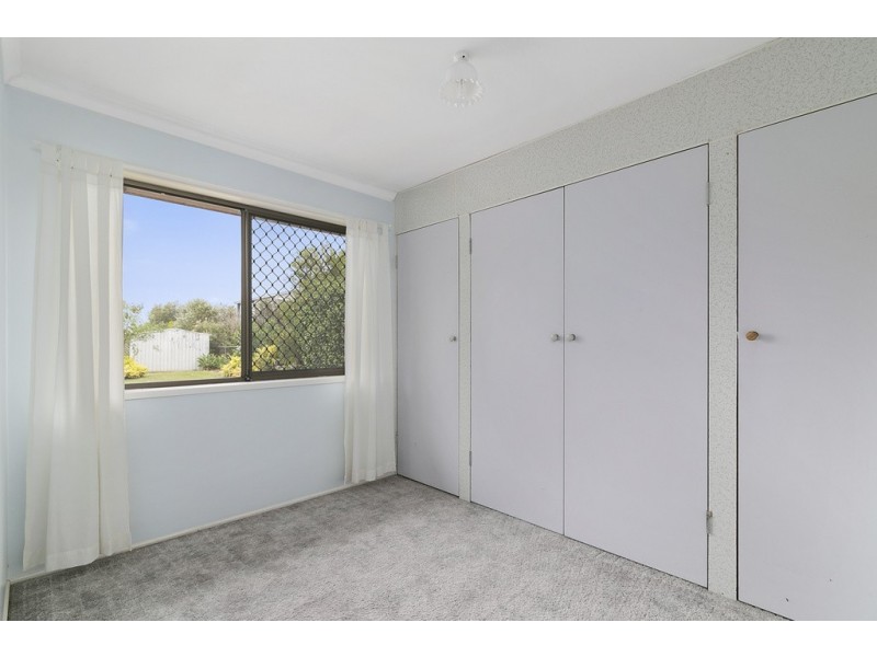 6 Bell Street, Walloon QLD 4306