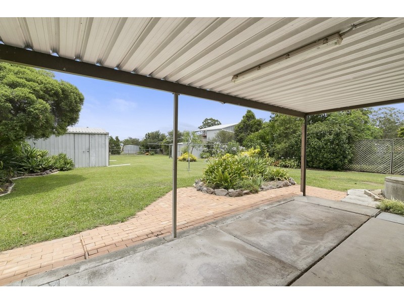 6 Bell Street, Walloon QLD 4306