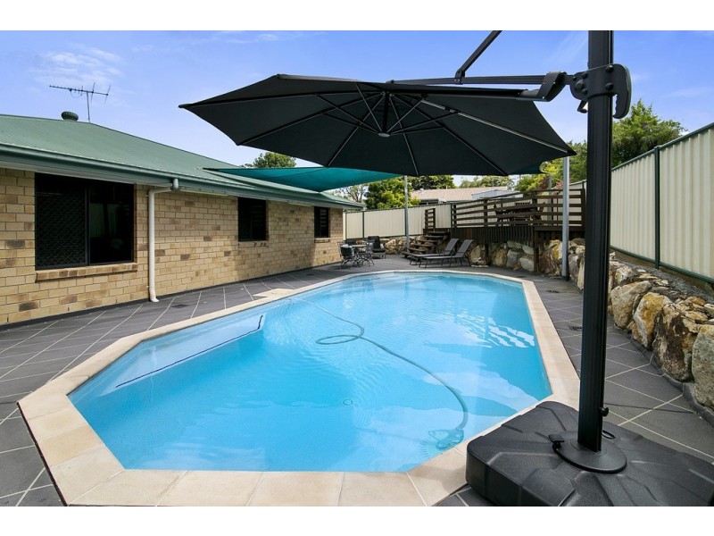 91 Naomai Street, Blackstone QLD 4304