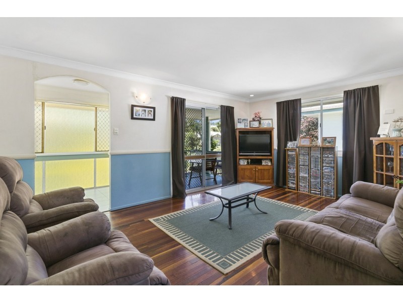 65 Lance Drive, Flinders View QLD 4305