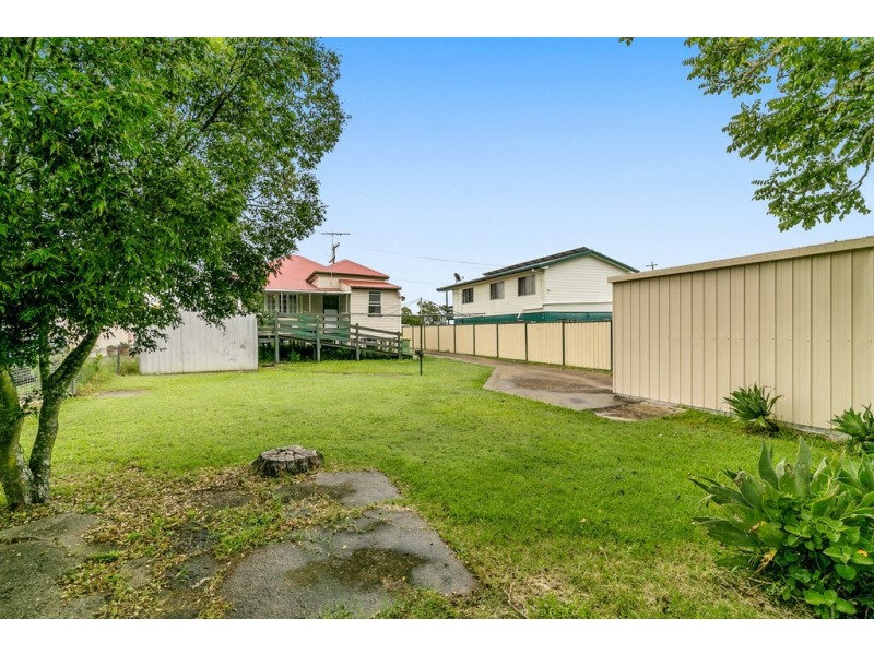 19 River Road, Dinmore QLD 4303
