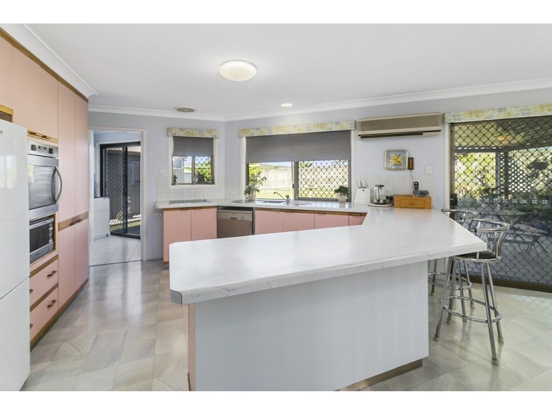 350 South Station Road, Raceview QLD 4305