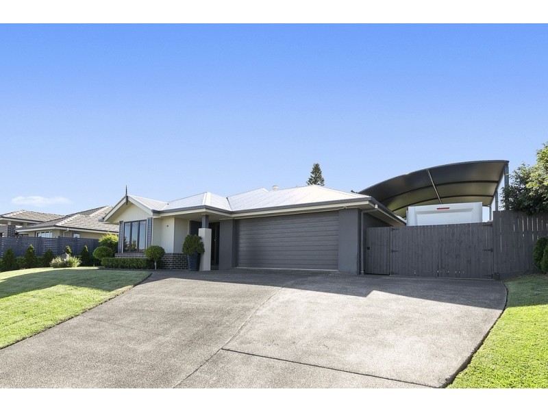 27 Dalray Drive, Raceview QLD 4305